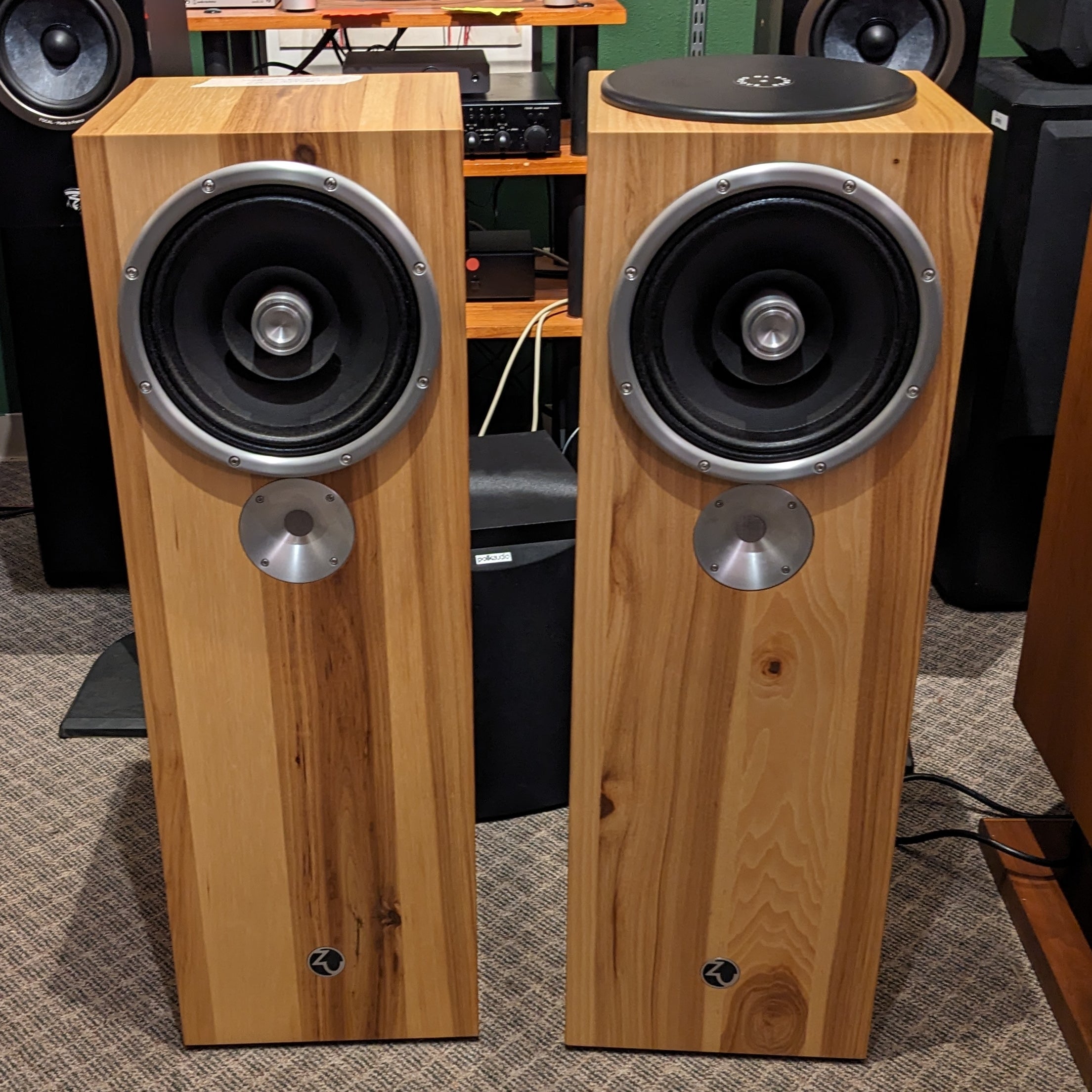 Zu Audio DW6 Superfly Speakers | Turntables & Trails
