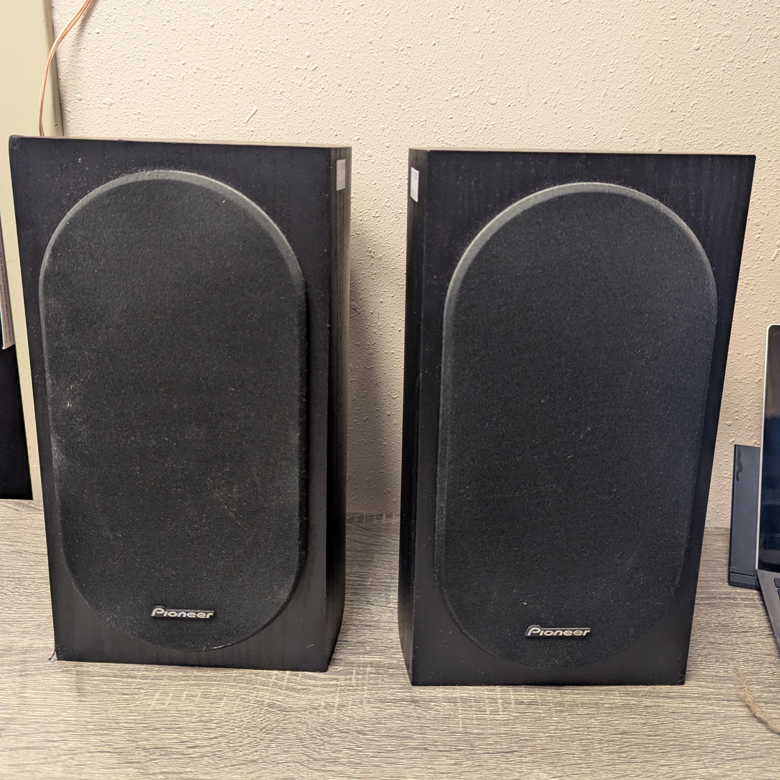 Pioneer SP-BS22-LR Speakers | Turntables & Trails
