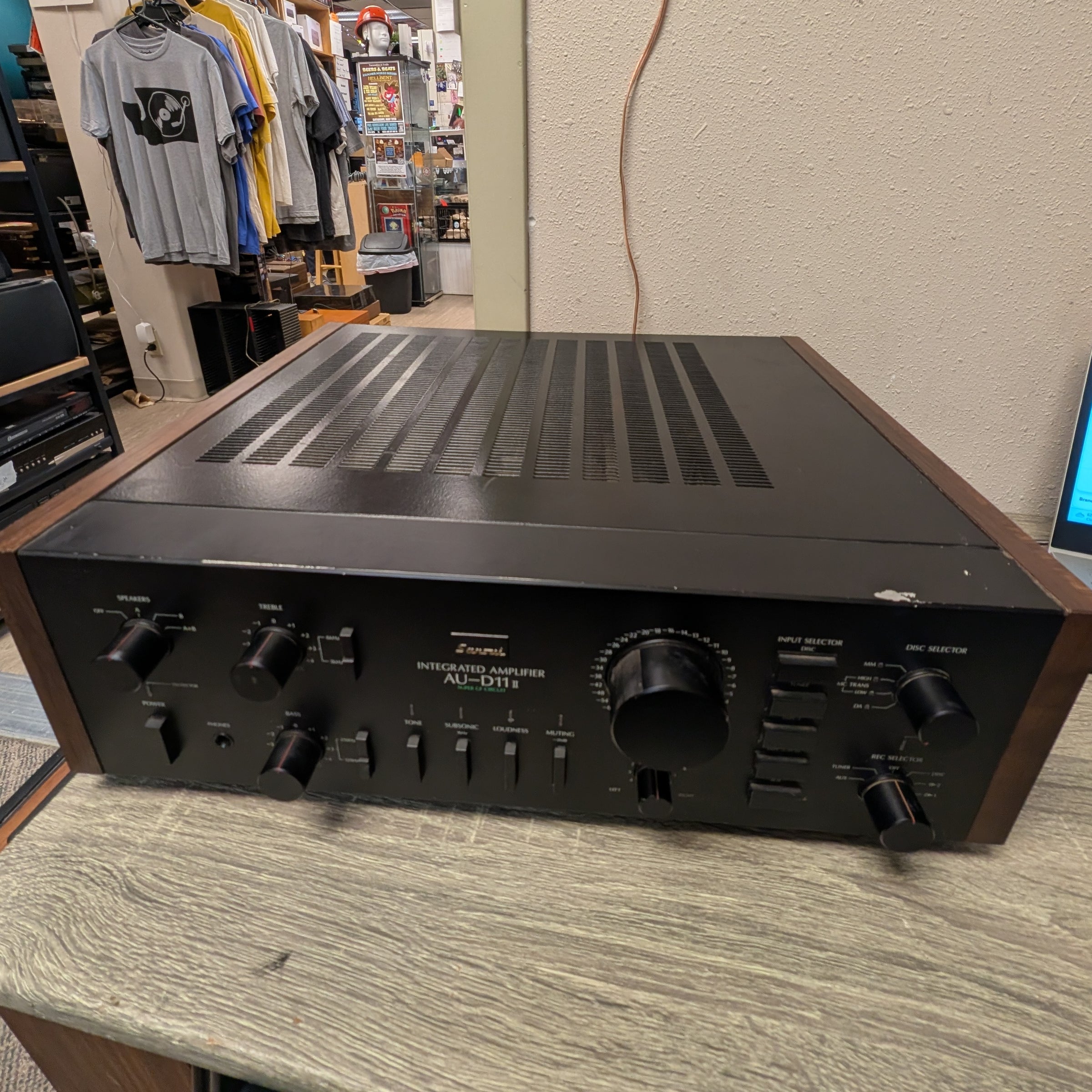 Sansui AU-D11 ii Integrated | Turntables & Trails