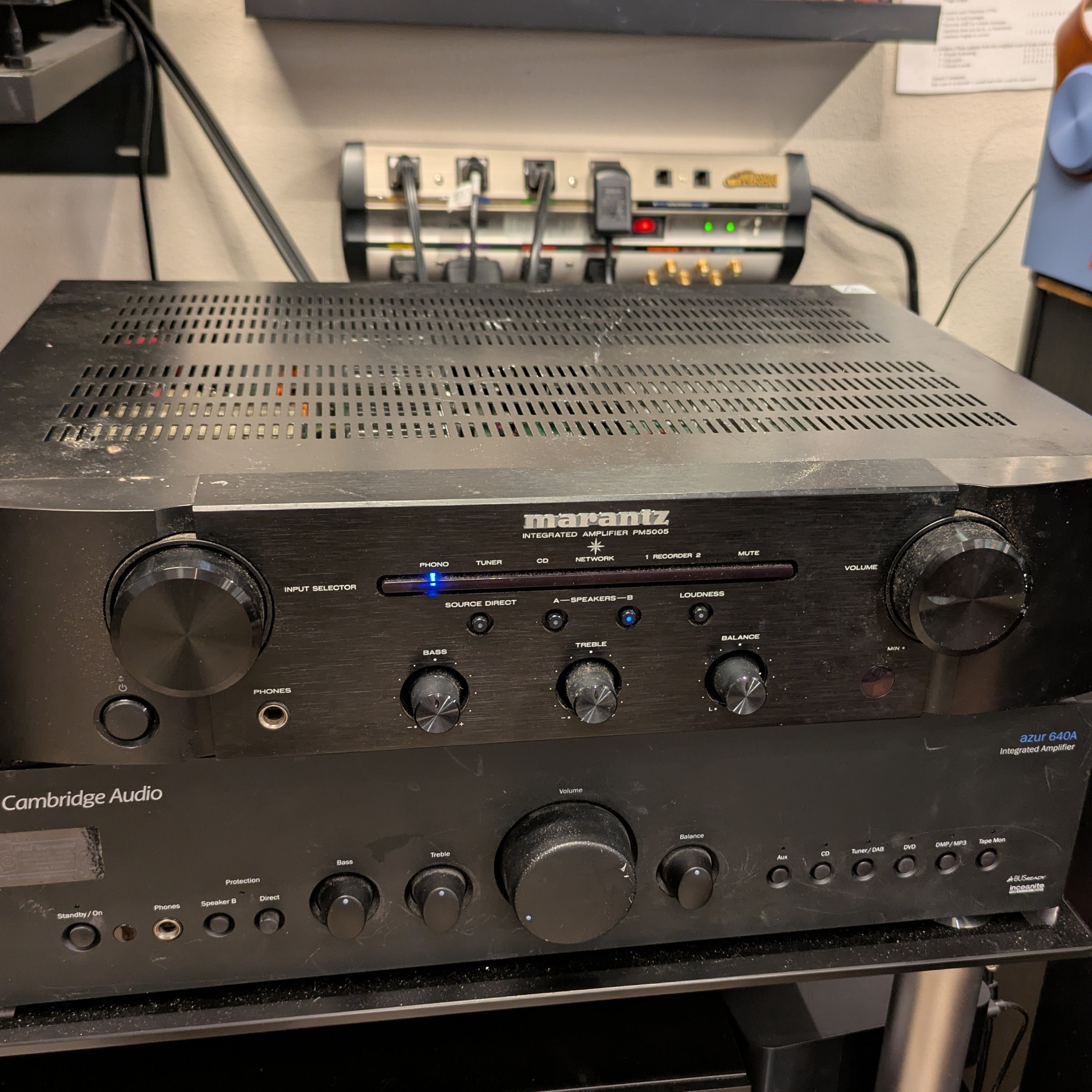 Marantz PM5005 Stereo Integrated Amplifier | Turntables & Trails