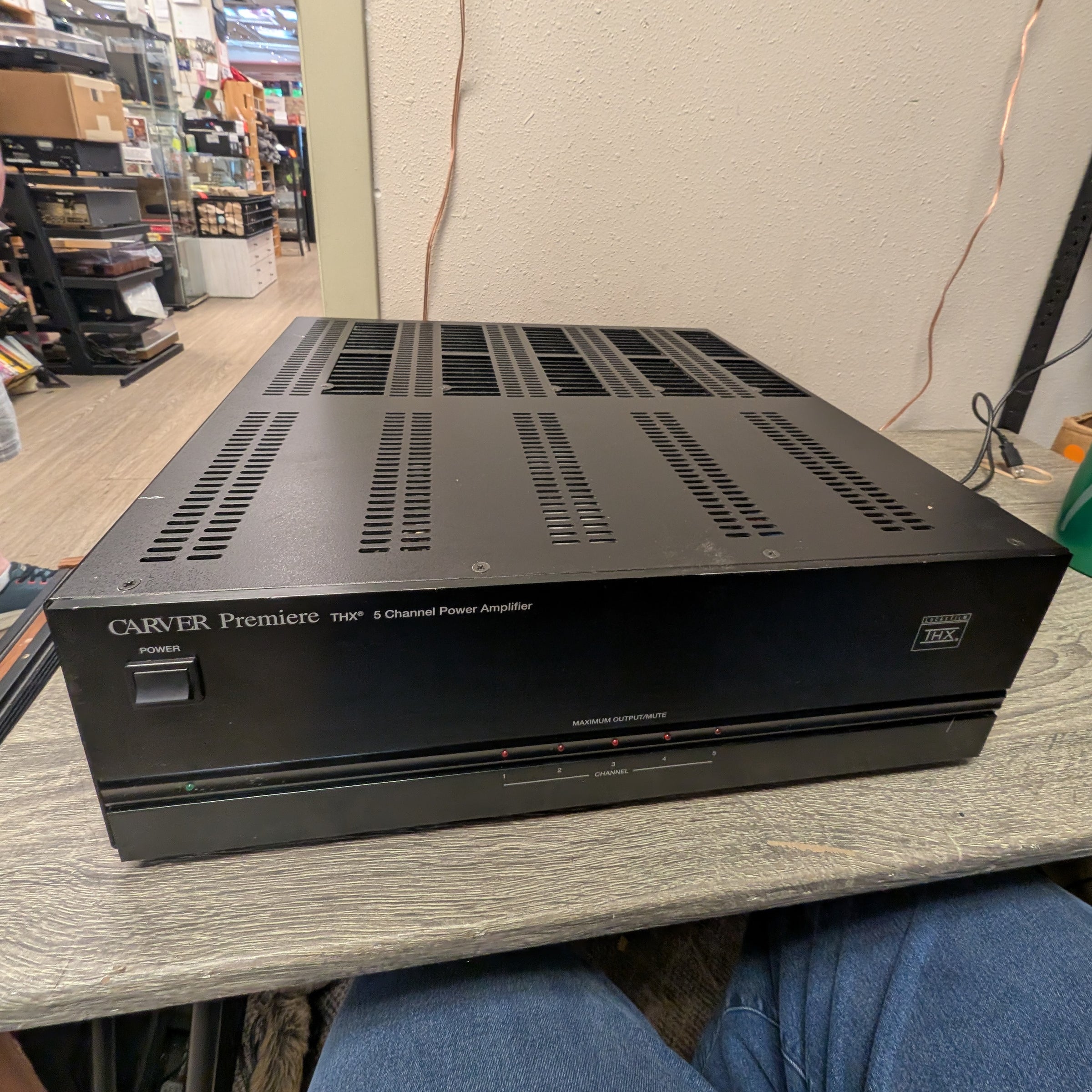 Carver AV-750X THX 5 channel Power Amplifier | Turntables & Trails