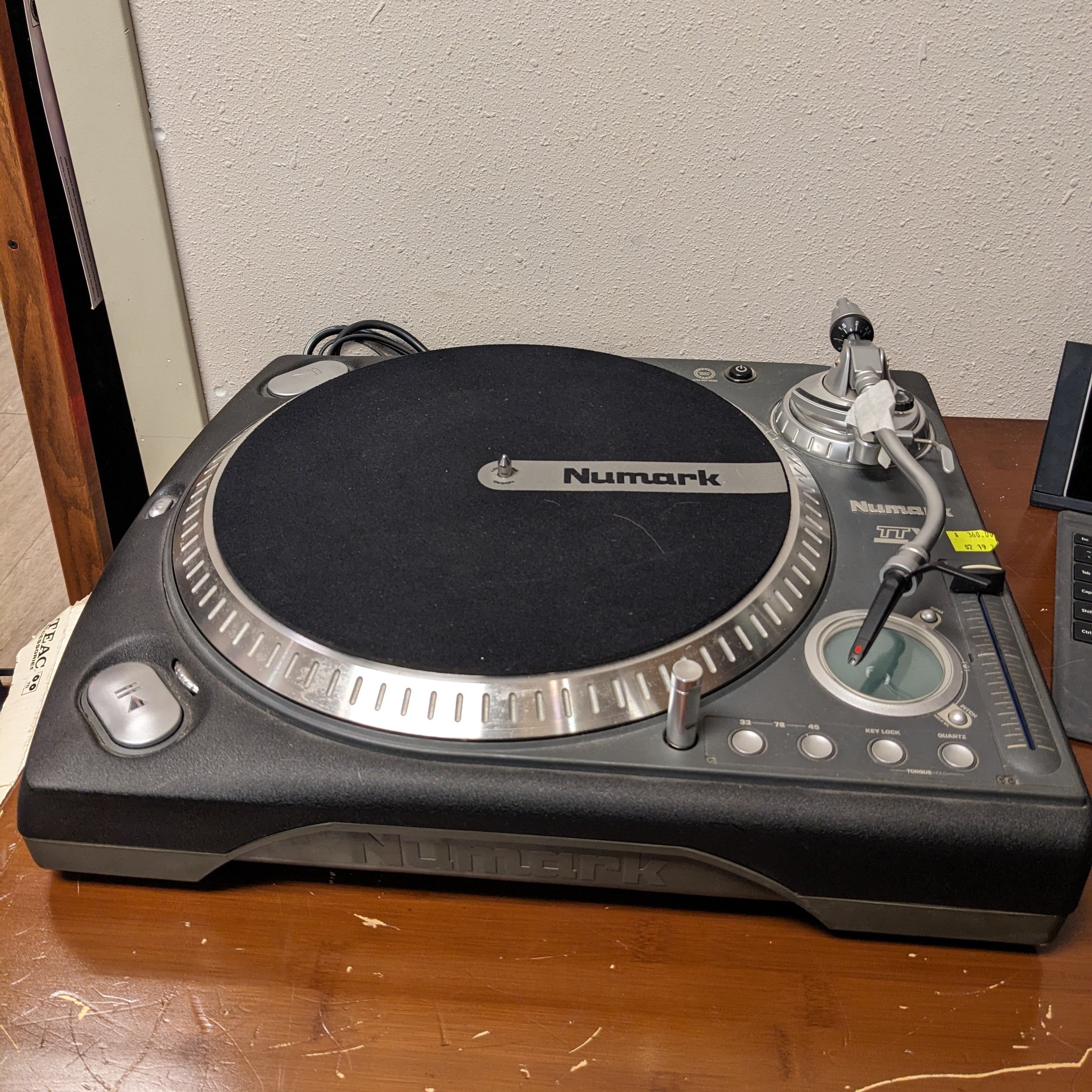 Numark TTX Turntable | Turntables & Trails