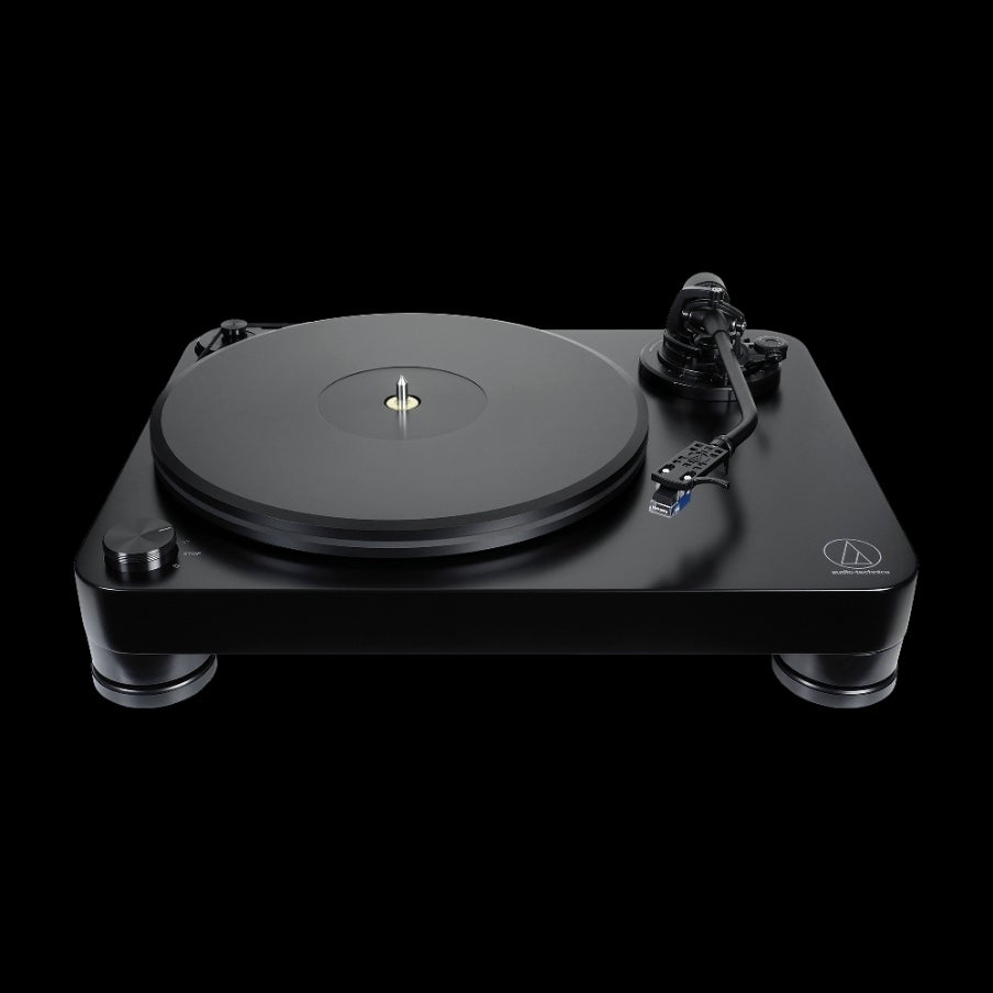 Audio Technica ATLP7 Turntable Turntables & Trails